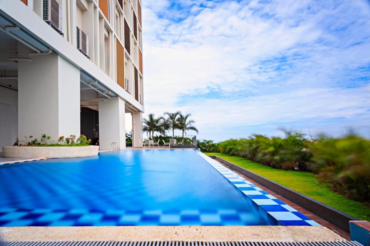 Eon Centennial Soho Hotel Cebu Kültér fotó